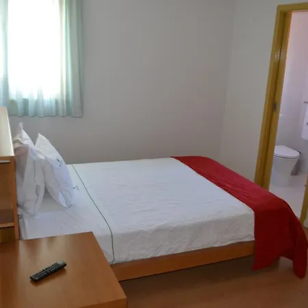 Hotel Comercio Douro 2*