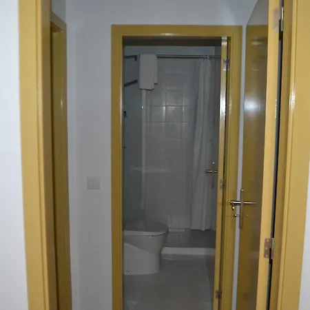 Comercio 2* רסנדה