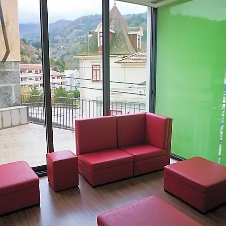 Comercio Douro 2* ريزندي