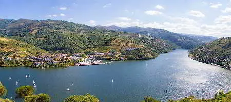 Comercio Douro فندق