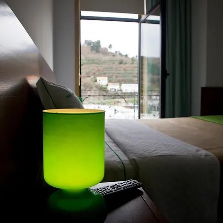 Comercio Douro Hotel 2*