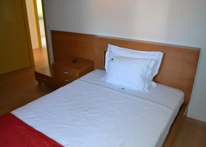 Comercio Douro Hotel 2*