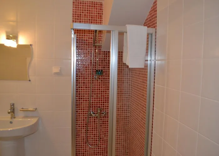 Comercio Douro Hotel Resende