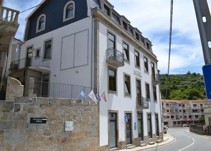 Hotel Comercio Douro Resende