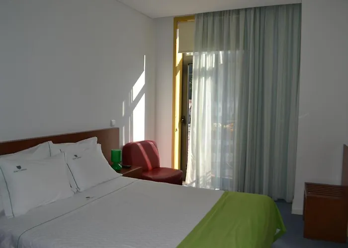 Comercio Douro Hotel Resende