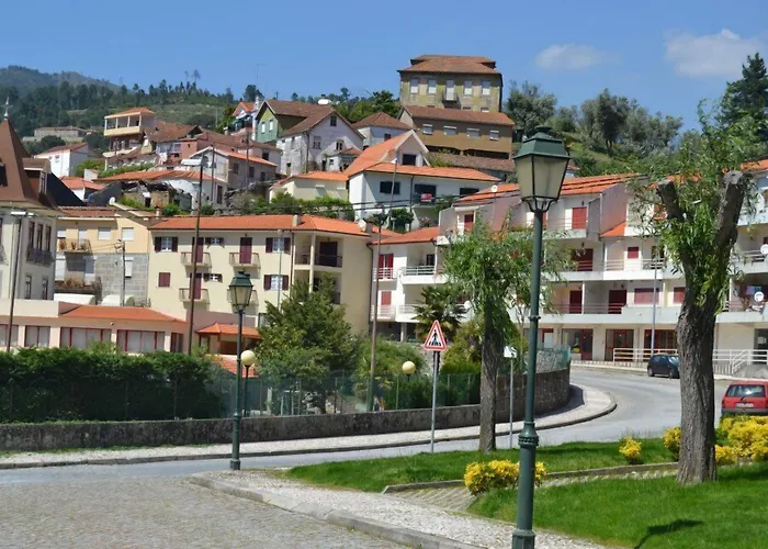 Comercio Douro Hotel Resende