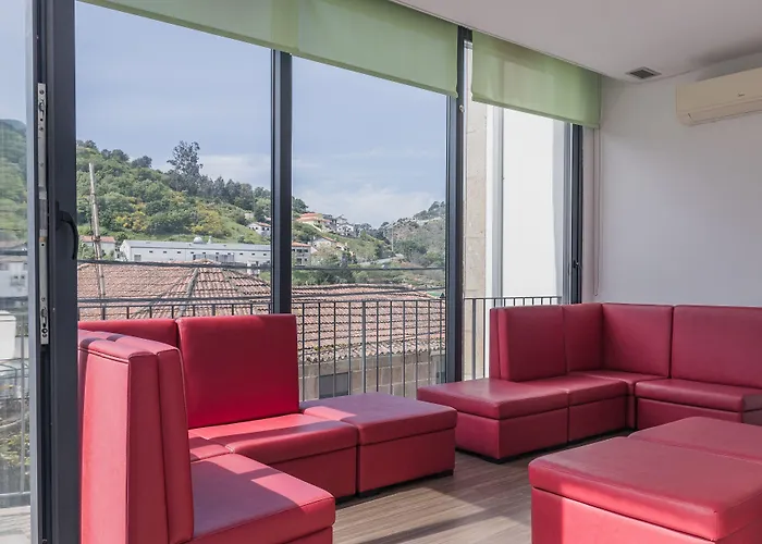 Comercio Douro 2* Resende