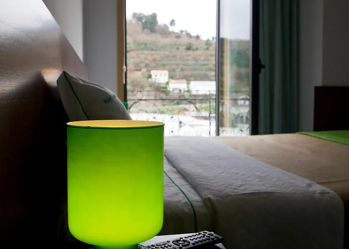 Comercio Douro Hotel 2*